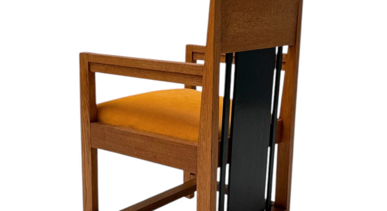 Two Art Deco Modernist High Back Armchairs by Cor Alons, 1927